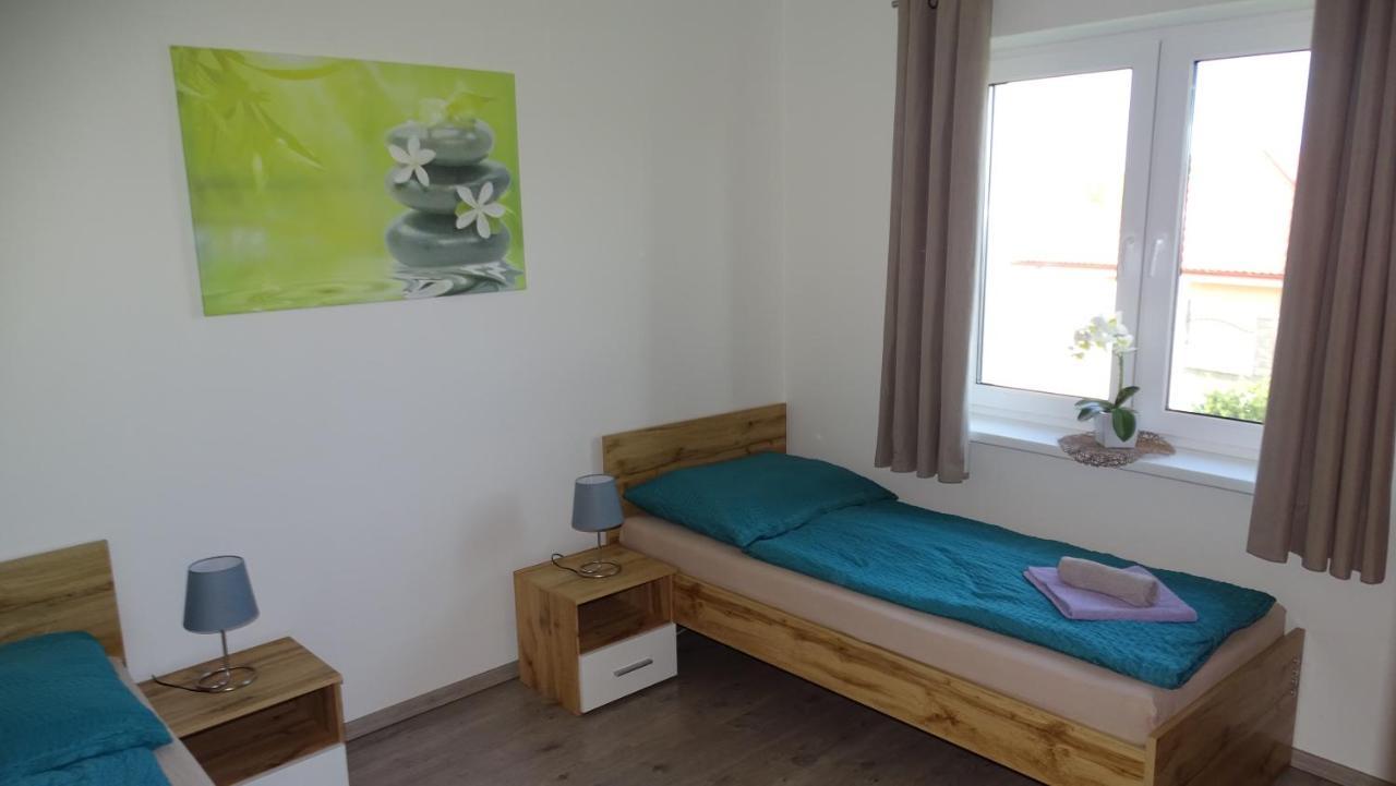 Jenny Home Mojmírovce 外观 照片